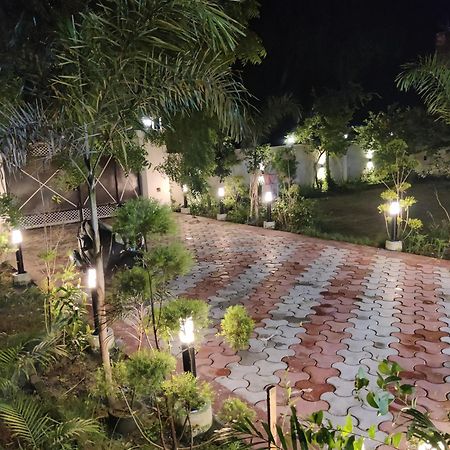 Gc Farms Vila Ayodhya Exterior foto