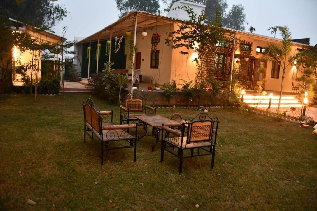Gc Farms Vila Ayodhya Exterior foto